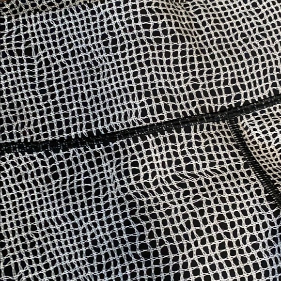 Lulu leggings - size 8 - Picture 2 of 5